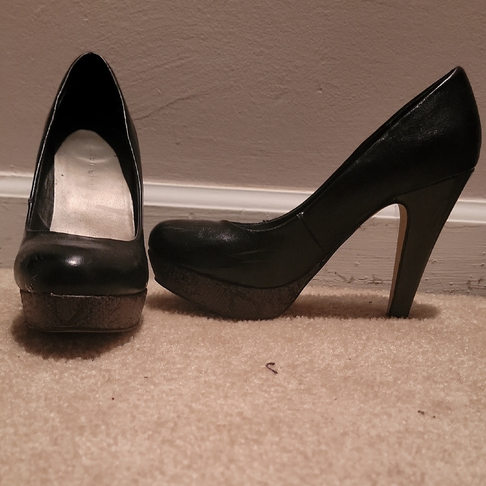 Madden Girl Black Platform Heels